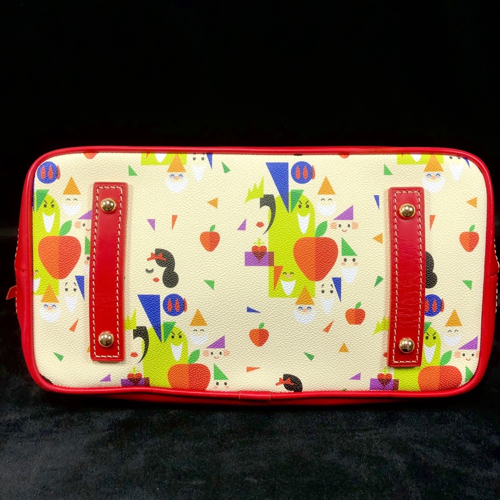 Disney Dooney & Bourke Snow White & the Seven Dwarfs 85th Anniversary Satchel B - Picture 5 of 6